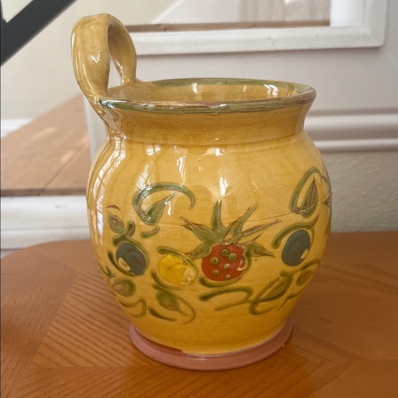 T Comme Terre Hand Painted Terra Cotta planter Made in France strawberry - Picture 3 of 11